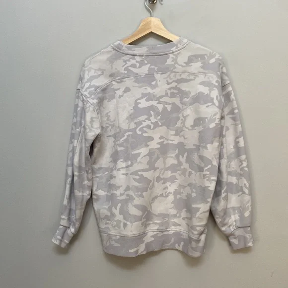 ❗️SOLD❗️2020 Lululemon Grey Camouflage LS Perfectly  Crew Sweatshirt Si… - Picture 5 of 6